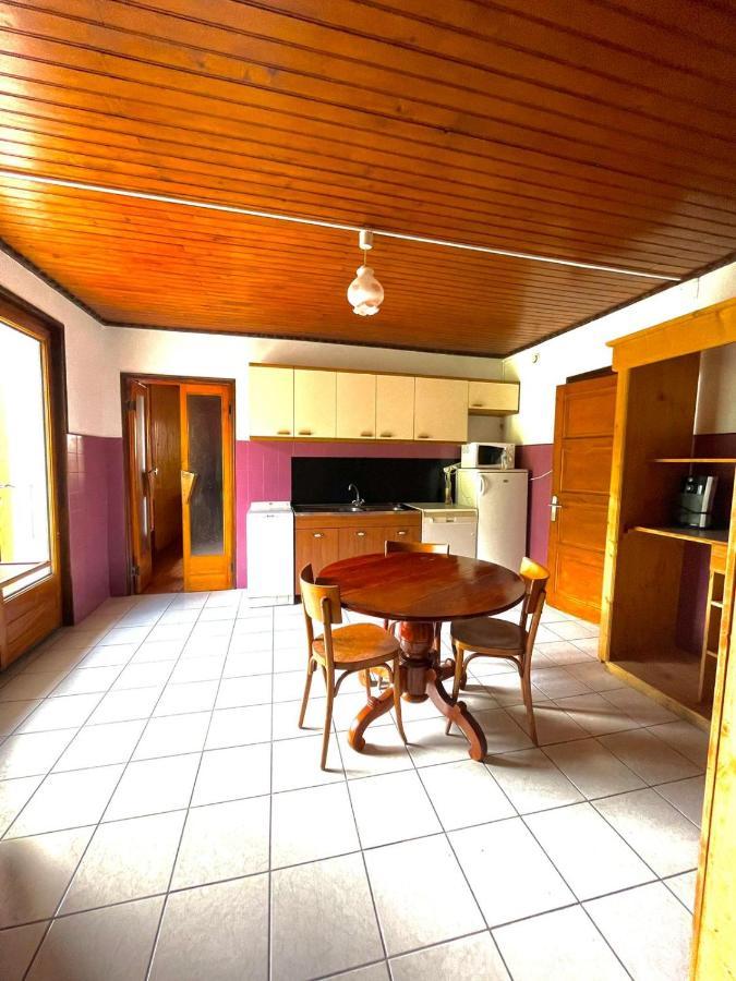 Bed and Breakfast Le Retro Abondance Exterior foto
