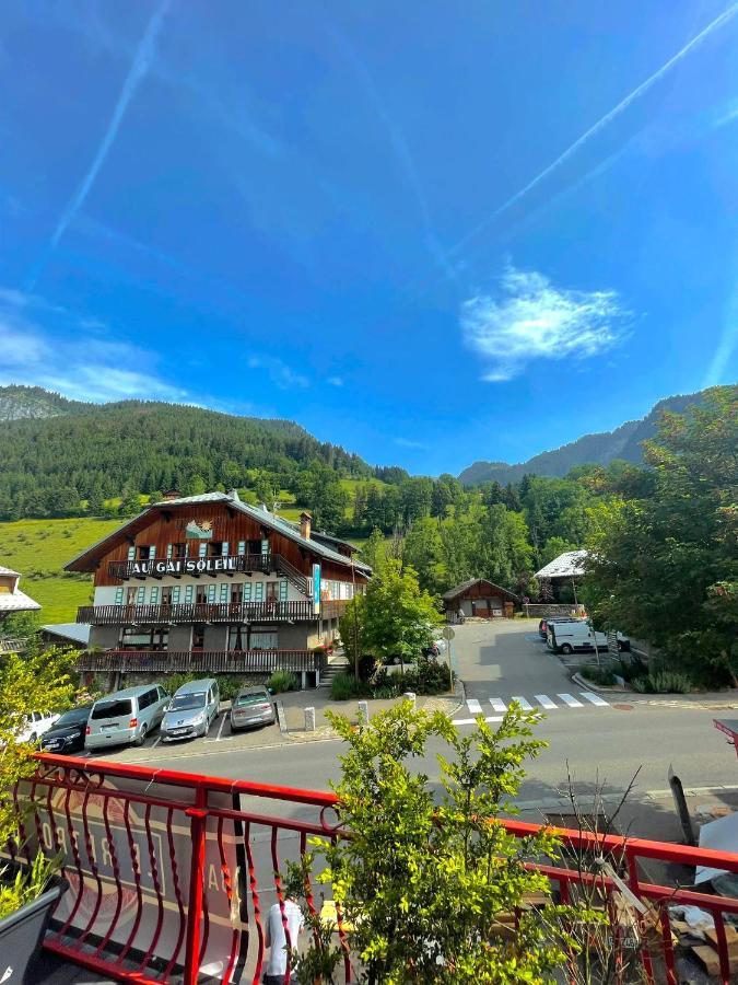Bed and Breakfast Le Retro Abondance Exterior foto
