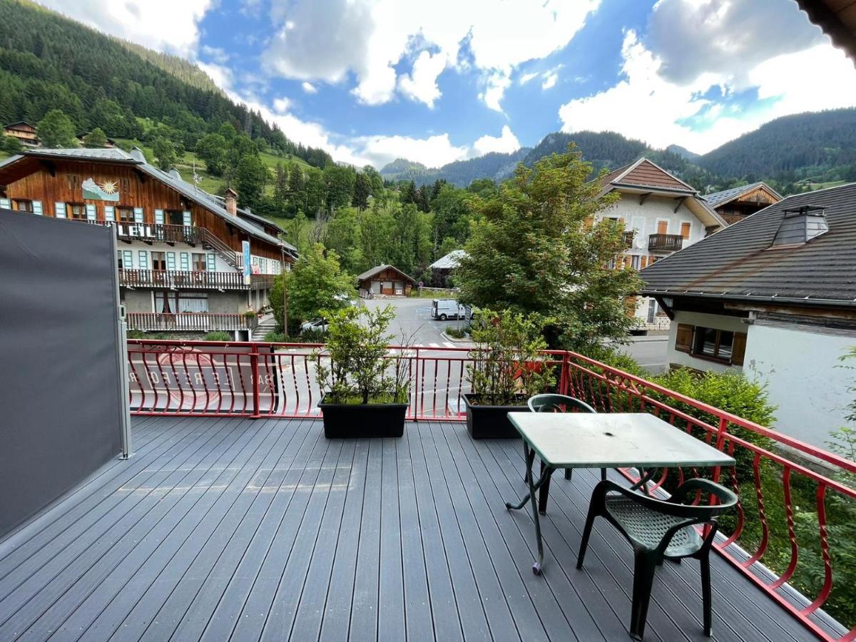 Bed and Breakfast Le Retro Abondance Exterior foto